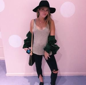 Meet your Posher, Abby